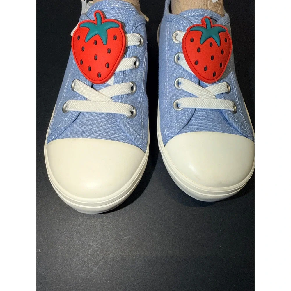 NEW Old Navy‎ Toddler Girls Blue Canvas Strawberry Sneakers Low Top Shoes Sz 9